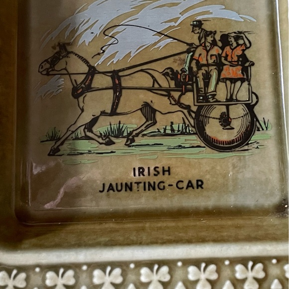 Vintage Irish Porcelain Jaunting Car Ashtray by Wade Co Ireland - Picture 4 of 5